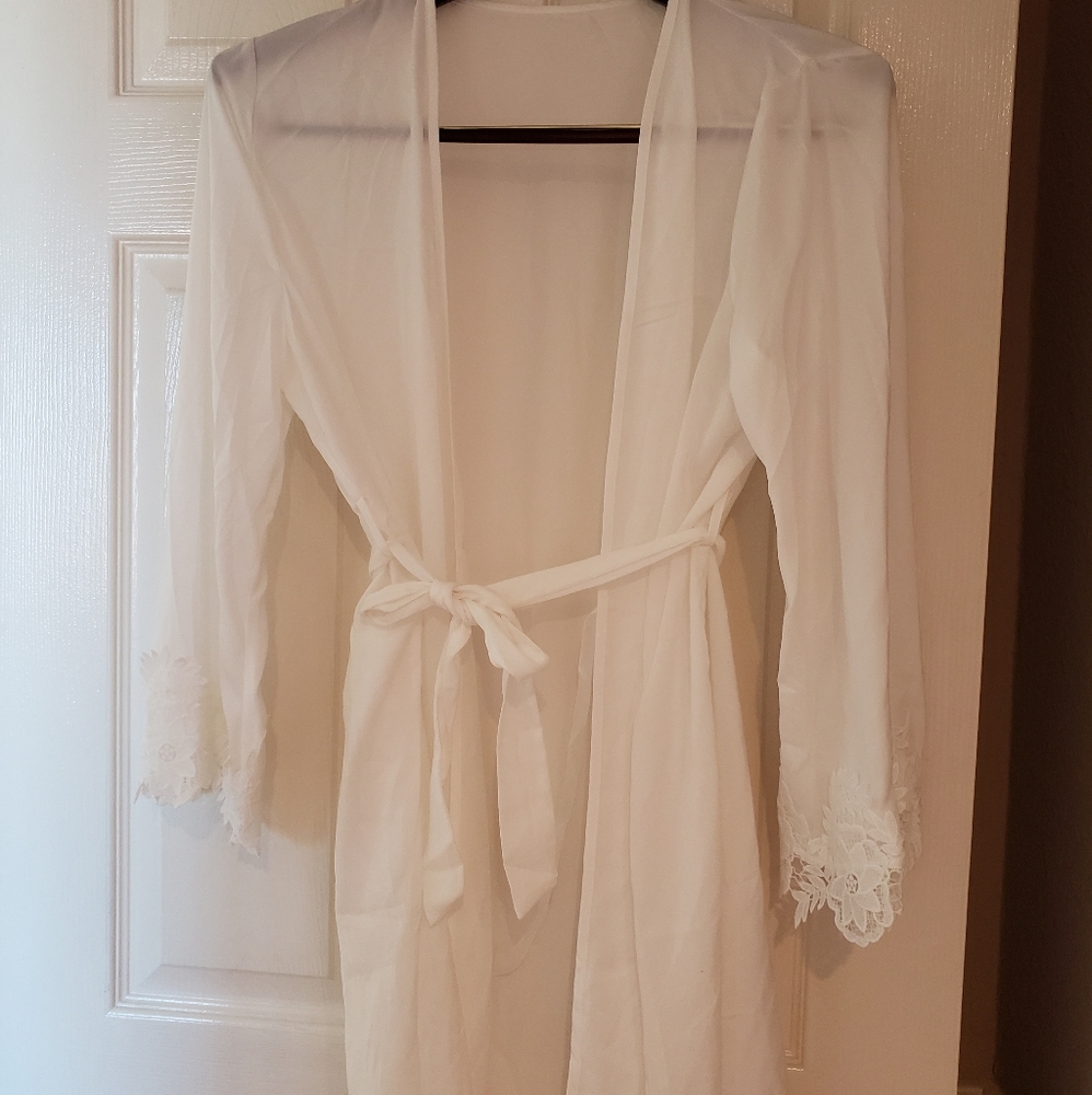 Robe silky lace